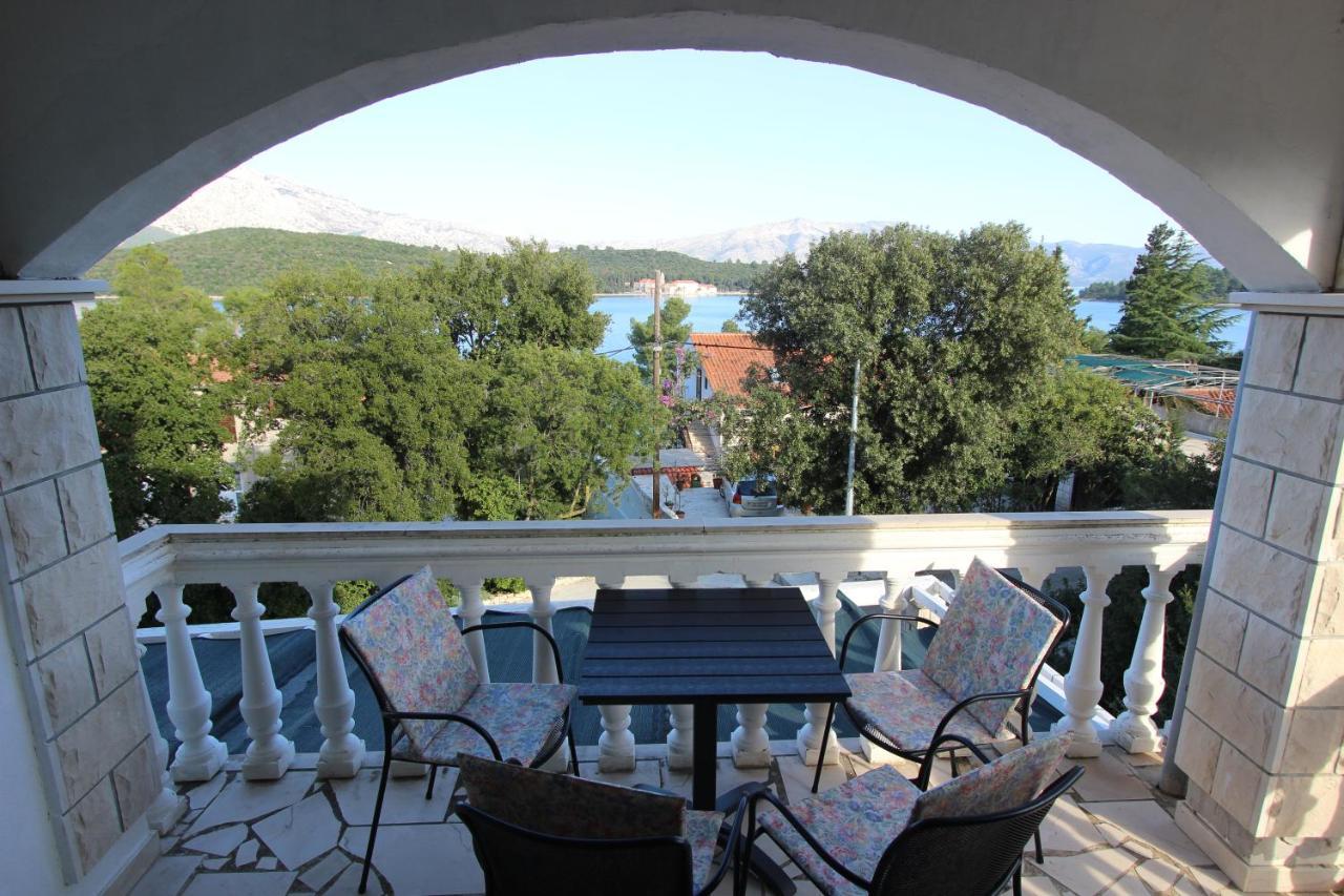 Apartments Chiara Lumbarda Zewnętrze zdjęcie