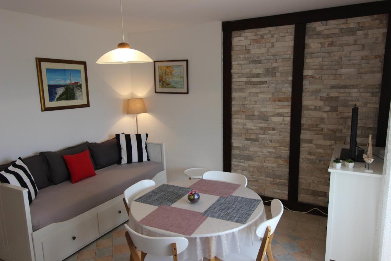 Apartments Chiara Lumbarda Zewnętrze zdjęcie