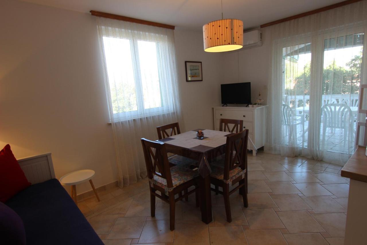 Apartments Chiara Lumbarda Zewnętrze zdjęcie
